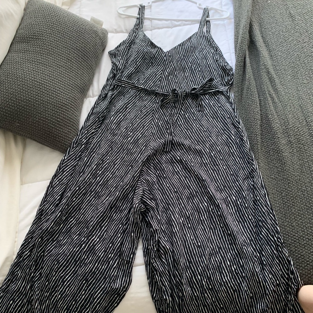 Black with white stripe pattern jumpsuit size L